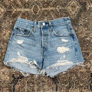 Levi’s 501 Original Distressed Denim Women Shorts